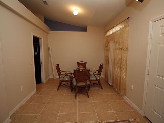 5th image of 2891 Felda Ave SE