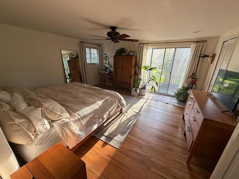 4660 W Point Dr — Photo 17