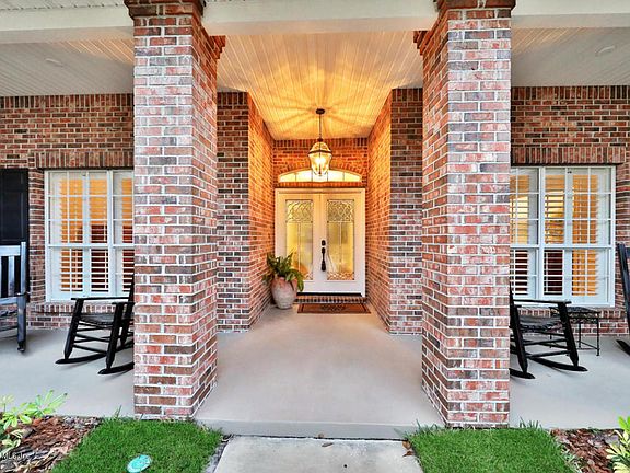 4th image of 409 Kentucky Branch Ln