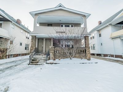 2056-2058 Wascana Ave, Lakewood, OH, 44107