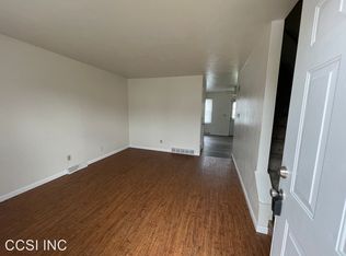 651 W 61st St #7188411, Davenport, IA 52806