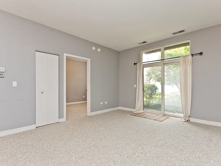 1515 S Halsted St #214 — Photo 2