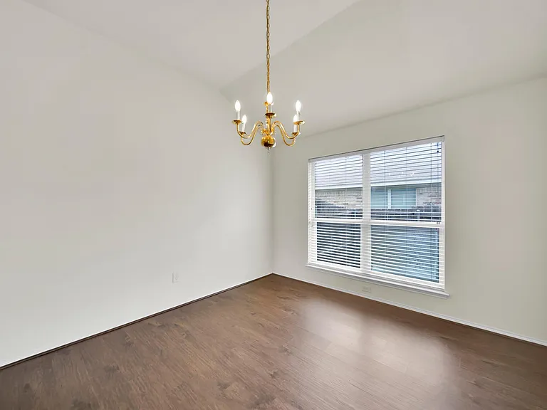 4221 Fiste — Photo 7