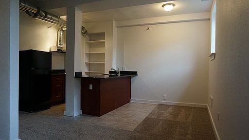 2nd image of 4210 Brooklyn Ave NE APT 009