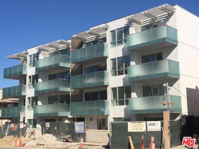 12045 Guerin St #302, Studio City, CA, 91604