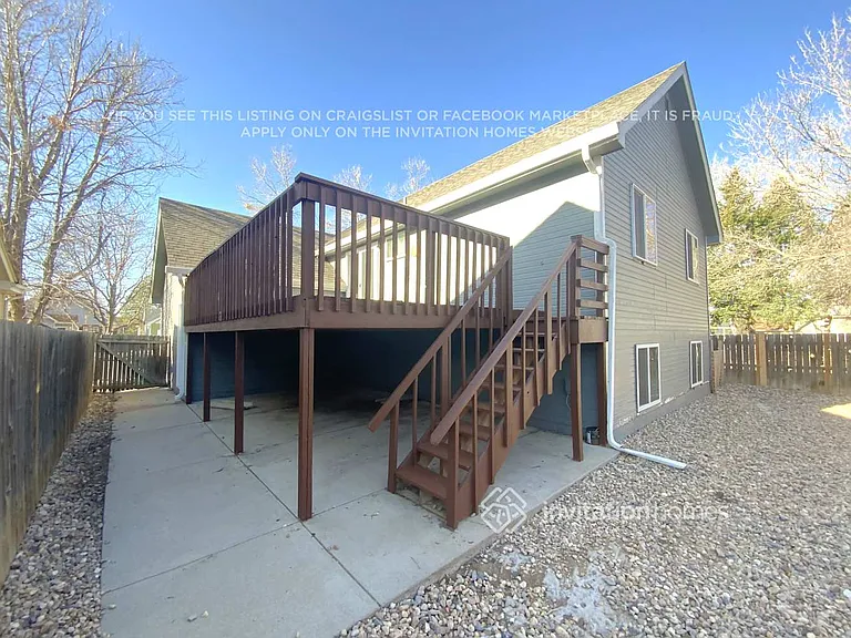 16955 E Temple Pl — Photo 10