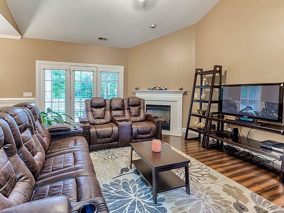 5th image of 1515 Grandiflora Dr