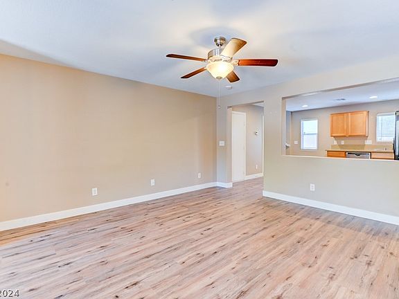 4th image of 6066 Peaceful Creek St