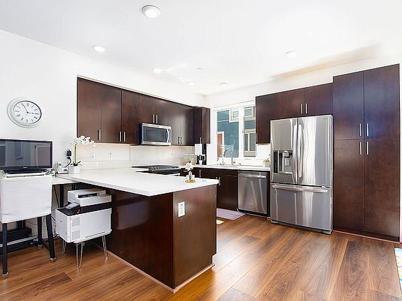 2nd image of 2581 Arvia St Unit 9