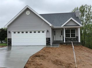 12 Timberline Dr, Moscow Mills, MO 63362