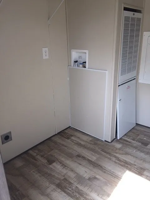 2 bed, 930 sqft, $875 — Photo 3
