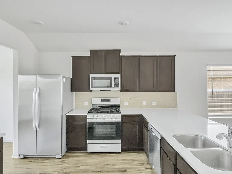 21316 Quick Fox Dr — Photo 11