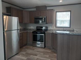 55 Birch Ct #55, Belleville, MI 48111
