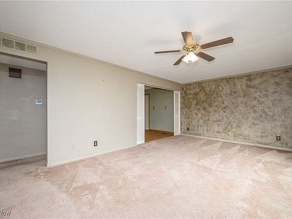 5th image of 3419 Atterbury St
