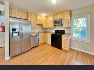 205 N 7th St #4, Newark, NJ 07107