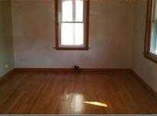 5310 S Mayfield Ave, Chicago, IL 60638