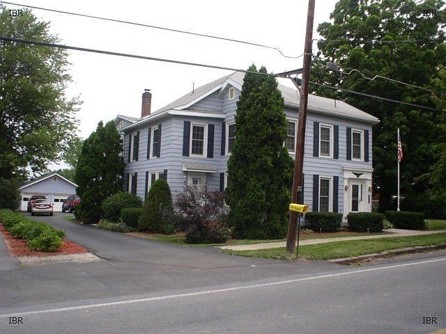 2nd image of 2135 W Seneca St
