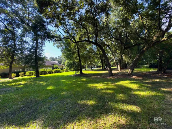 17455 Stillwood Ln #16, Fairhope, AL 36532