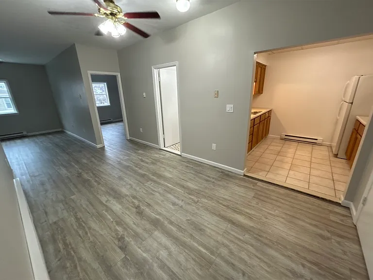 621 Birch St #1 — Photo 7