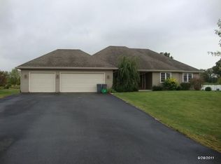 24701 118th St, Trevor, WI 53179