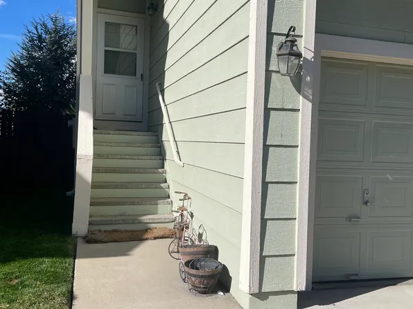 4075 Snowshoe Ln, Reno, NV 89502