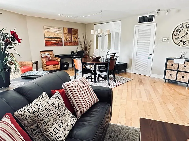 900 River Reach Dr #404 — Photo 40