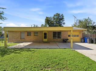 122 W Hutchins Pl, San Antonio, TX 78221
