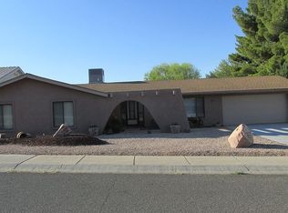 295 Greenway Dr, Kingman, AZ 86401