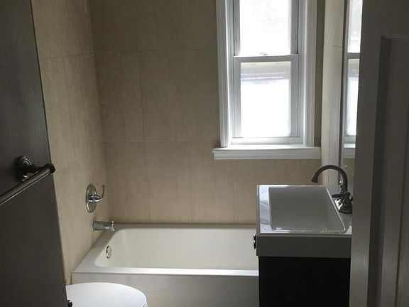 4th image of 77 Winthrop Ave #6