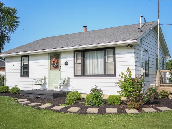 7420 S Fairfax Rd, Bloomington, IN 47401