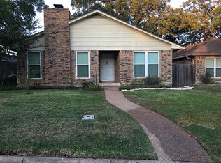 2905 Burning Tree Ct, Bryan, TX 77802
