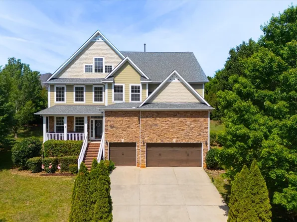 213 Sea Biscuit Ln, Apex, NC 27539
