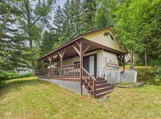 1459 Main St, Pittsburg, NH 03592