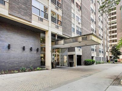3033 N Sheridan Rd APT 602, Chicago, IL, 60657