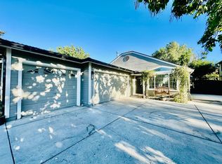 1237 Ian Ct, Sparks, NV 89434