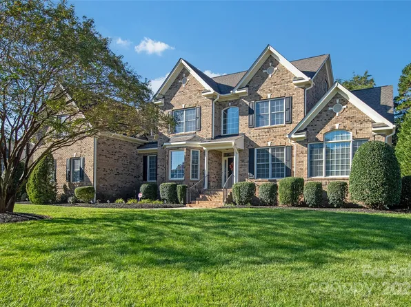 516 Appomatox Dr, Waxhaw, NC 28173