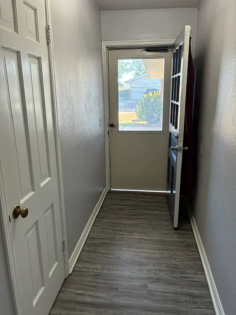 3 bed, 1679 sqft, $1,490 — Photo 2