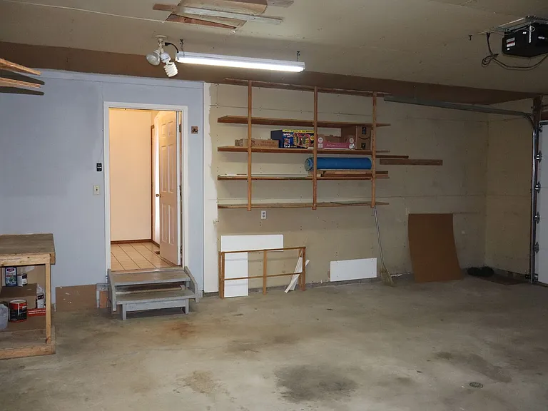 202 Arbour Dr — Photo 51