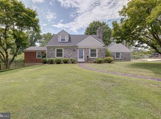 413 Osborne Ln, Wallingford, PA 19086