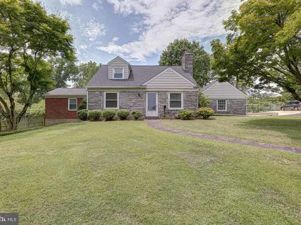 413 Osborne Ln, Wallingford, PA 19086