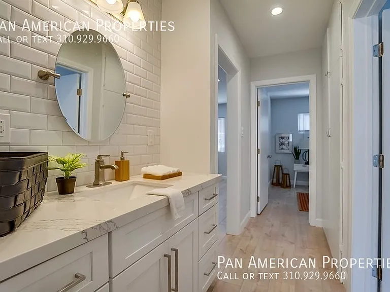2645 E Spaulding St #3 — Photo 4
