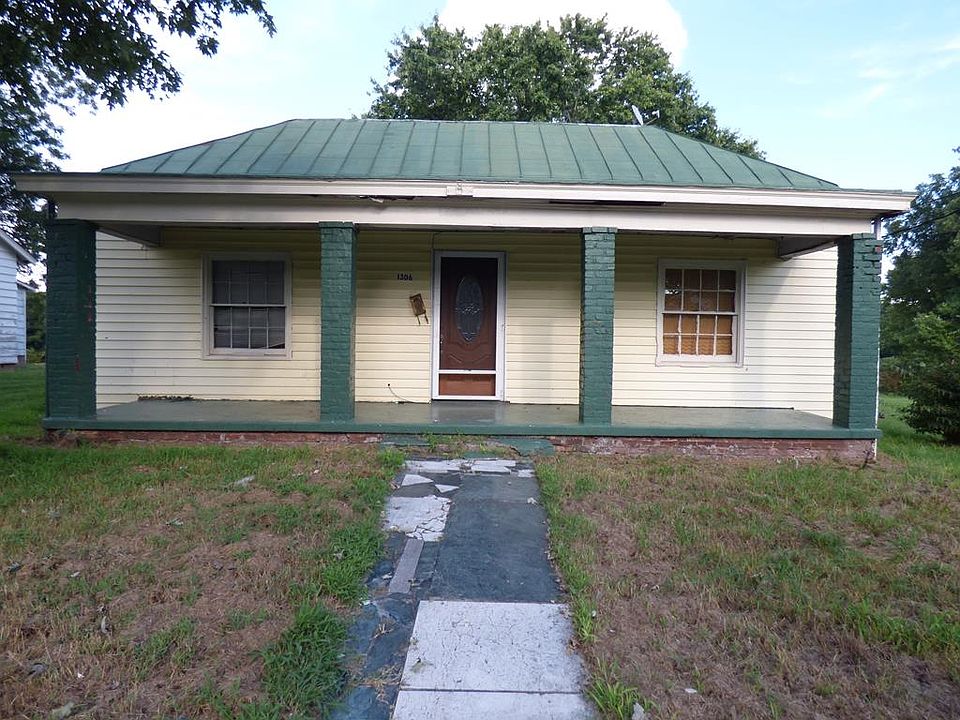 1st image of 1306 Washington St