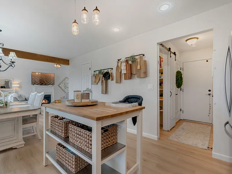 5001 N Blazingstar Trl — Photo 25
