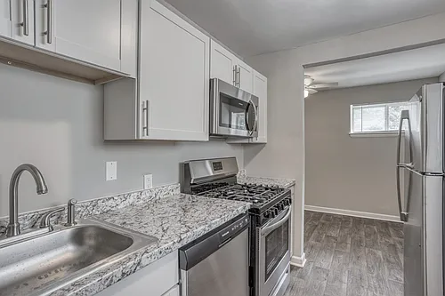 Capital Pointe Apartments Photo 1