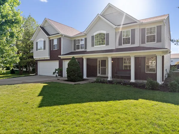 2365 S Woodgrove Way, New Palestine, IN 46163