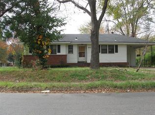 4043 Hodge Rd, Memphis, TN 38109