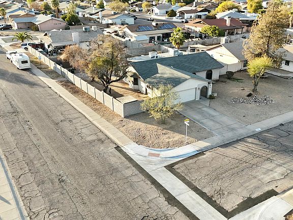 4th image of 18202 N 35TH Drive