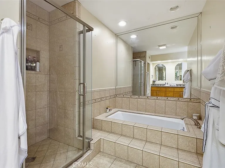 5305 White Oak Ave #D — Photo 23