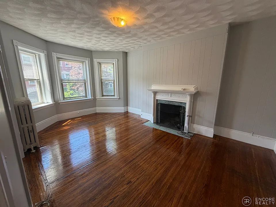 11 Park St #6