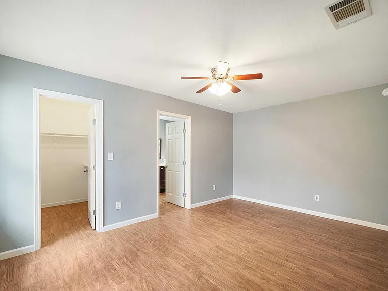 16336 Edgemere Dr — Photo 11